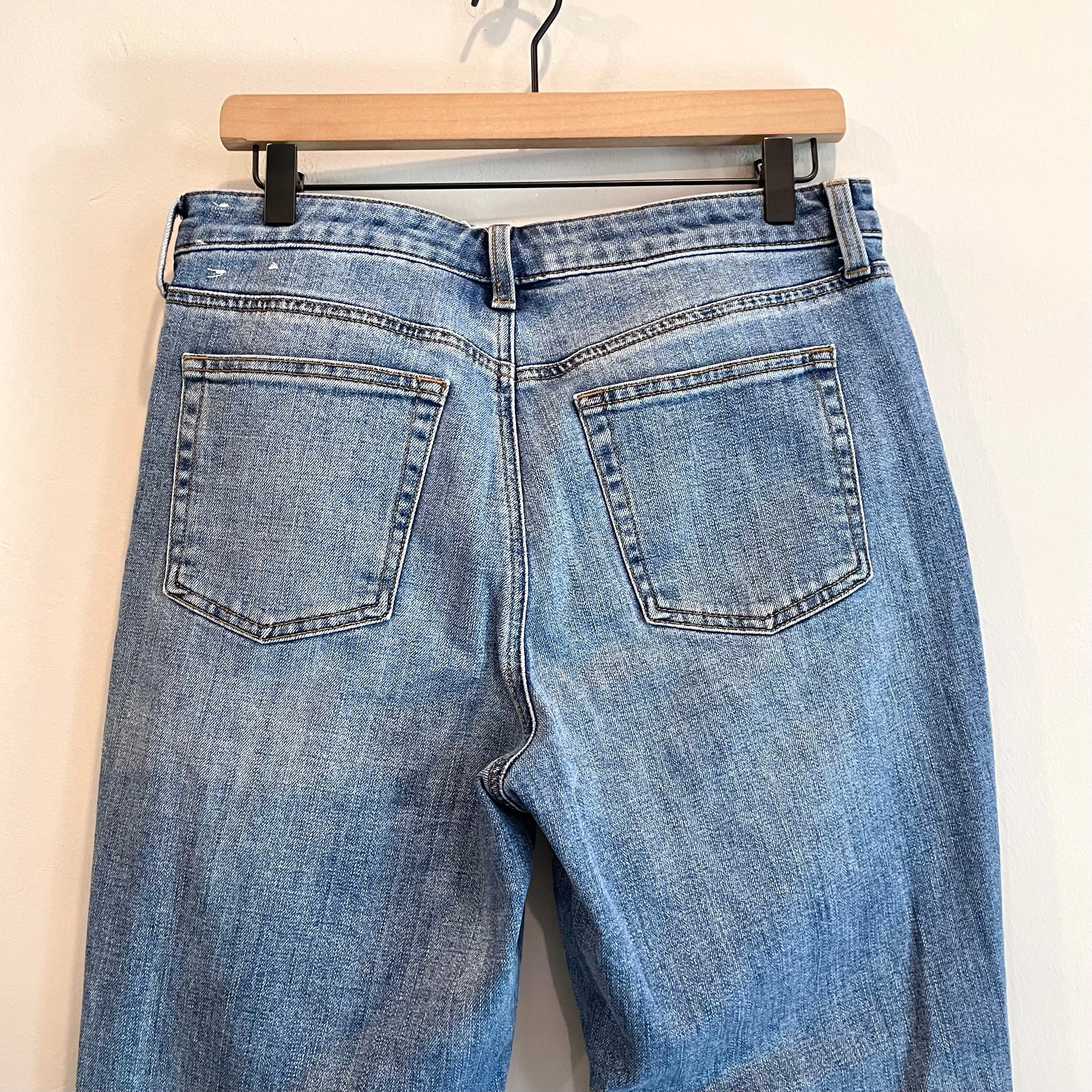 Modern Ankle Jeans